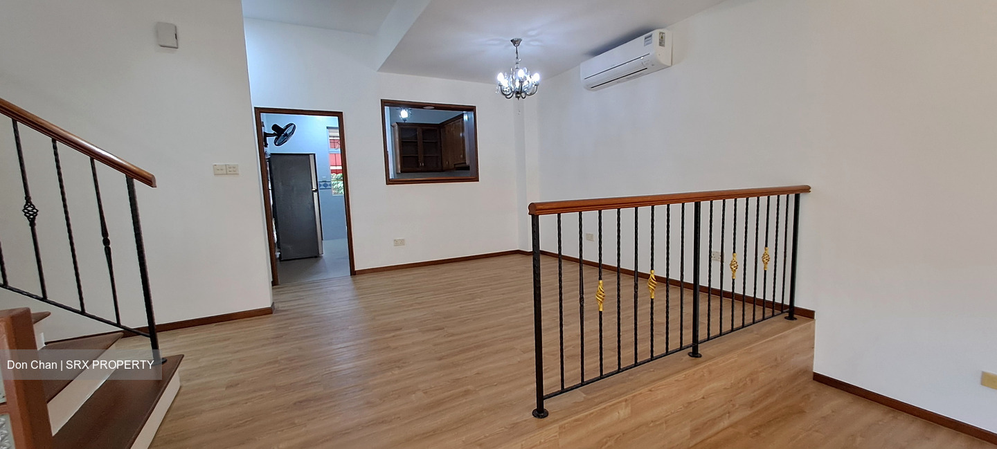 Pasir Ris Beach Park (D18), Terrace #440372731